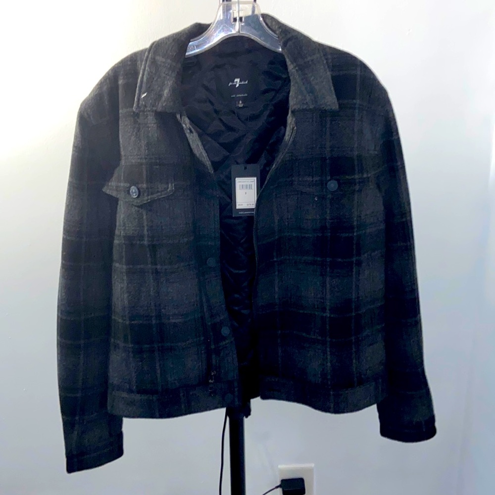 Authentic 7 for all mankind